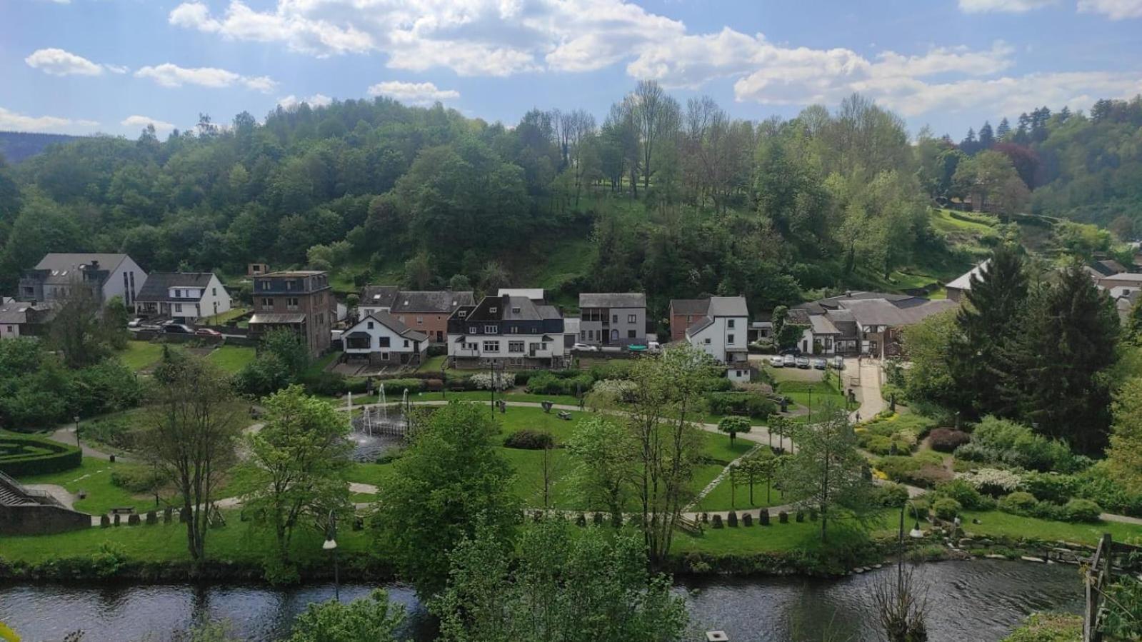 Le Panorama Villa Ла Рош ан Арден Екстериор снимка